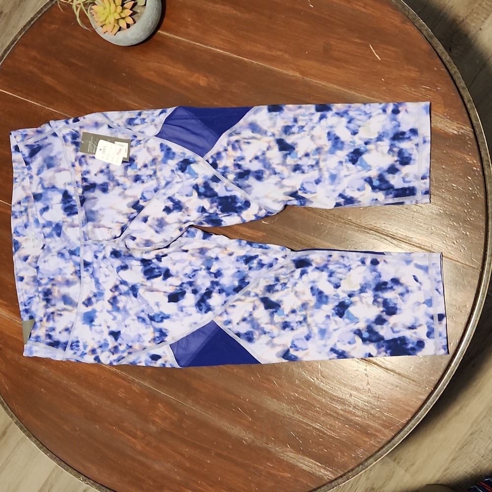 NWT. Old Navy Active Purple Tie-Dye Mesh Inset Leggings (0597)
